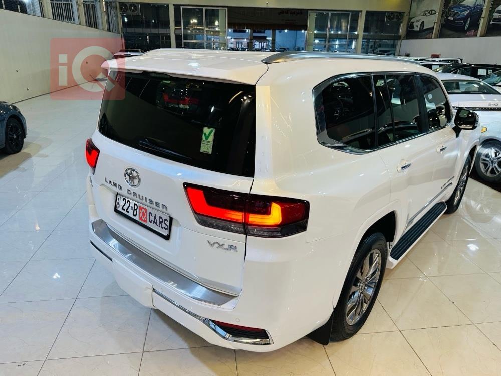 تويوتا لاندكروزر